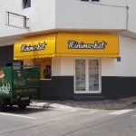 Capota fija instalada en Minimarket