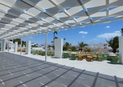 Instalación pérgola lonas tensadas
