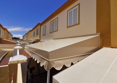 Instalación de toldo fijo