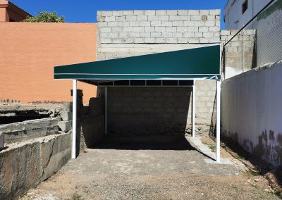 Instalación de toldo fijo
