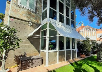 Instalación toldo microbox