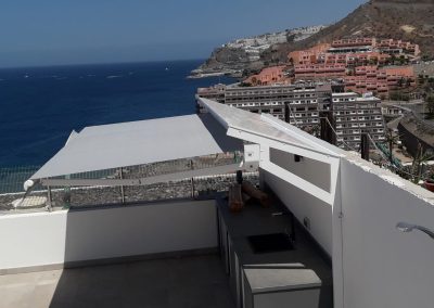 Toldo Nublo instalado en terraza
