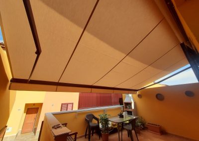 Toldo Nublo instalado en terraza