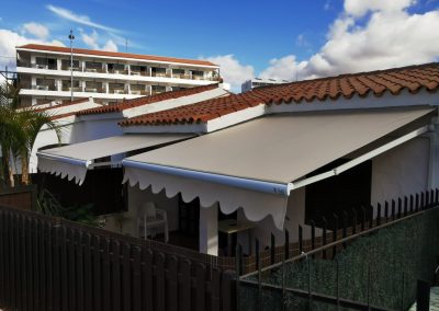 Toldo Nublo instalado en terraza