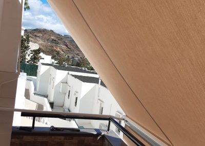 Instalación del Toldo Punto Recto