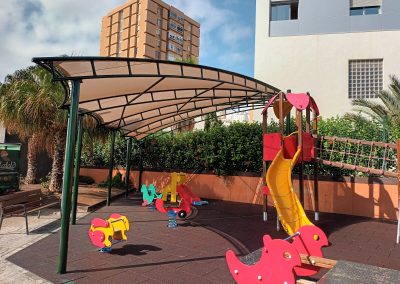 Toldo Tensionado Arriostrado