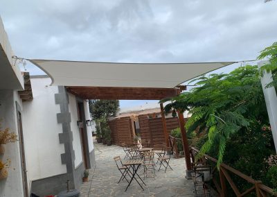 Toldo Tensionado Arriostrado