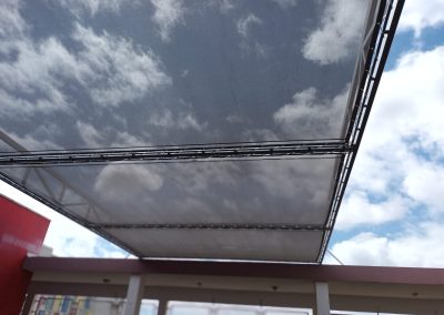 Toldo Tensionado Arriostrado