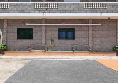 Toldo cofre instalado en vivienda